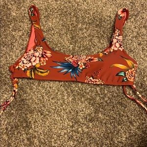 A bikini top